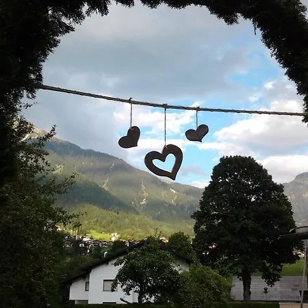 Apartment Haus Idili *