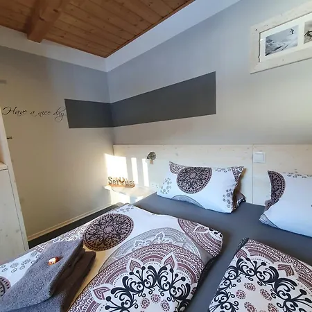Haus Idili Appartamento *