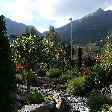 Apartment Haus Idili *